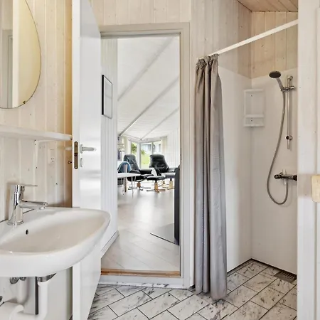 Amazing In With Sauna