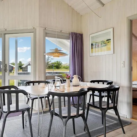 Amazing In With Sauna Feriehus